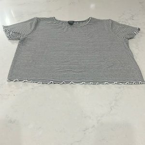 Wild Fable Girls Size Large Black and White Striped Short Sleeve Crop Top